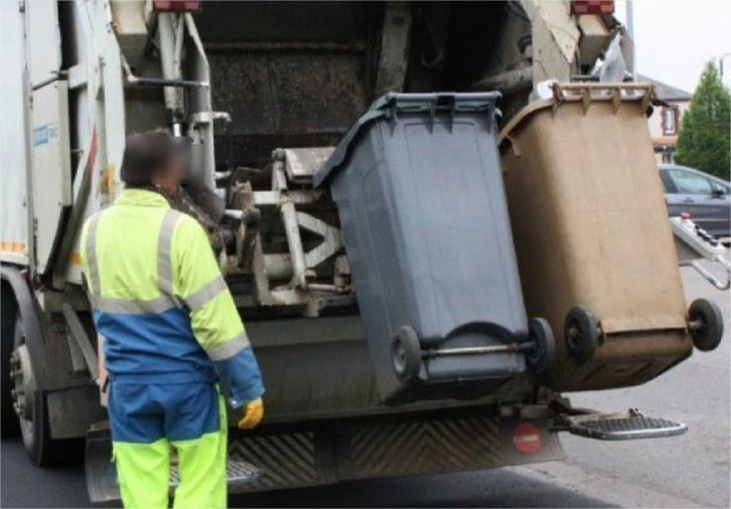 France: Un éboueur sanctionné pour racisme et négligence